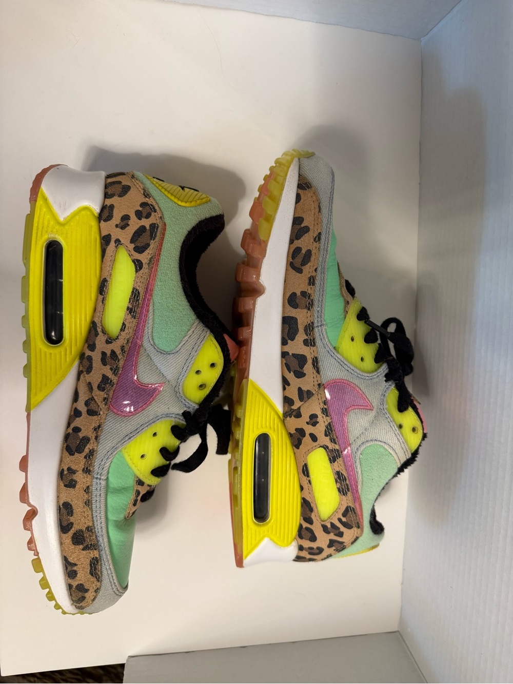 Nike Air Max 90 LX Illusion Dancefloor Green Women's Size 10.5 CW3499-300 - Picture 2 of 16